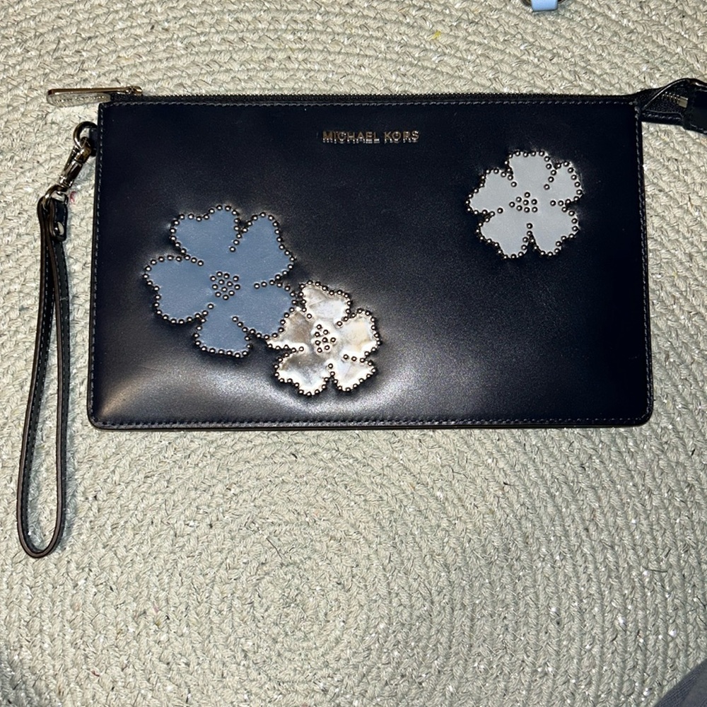 COPY - Micheal Kors wallet